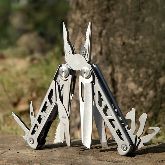 Foldable universal pliers for outdoor use